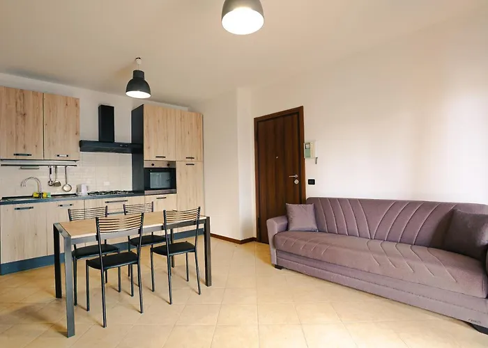 Experience - Royal Welcome